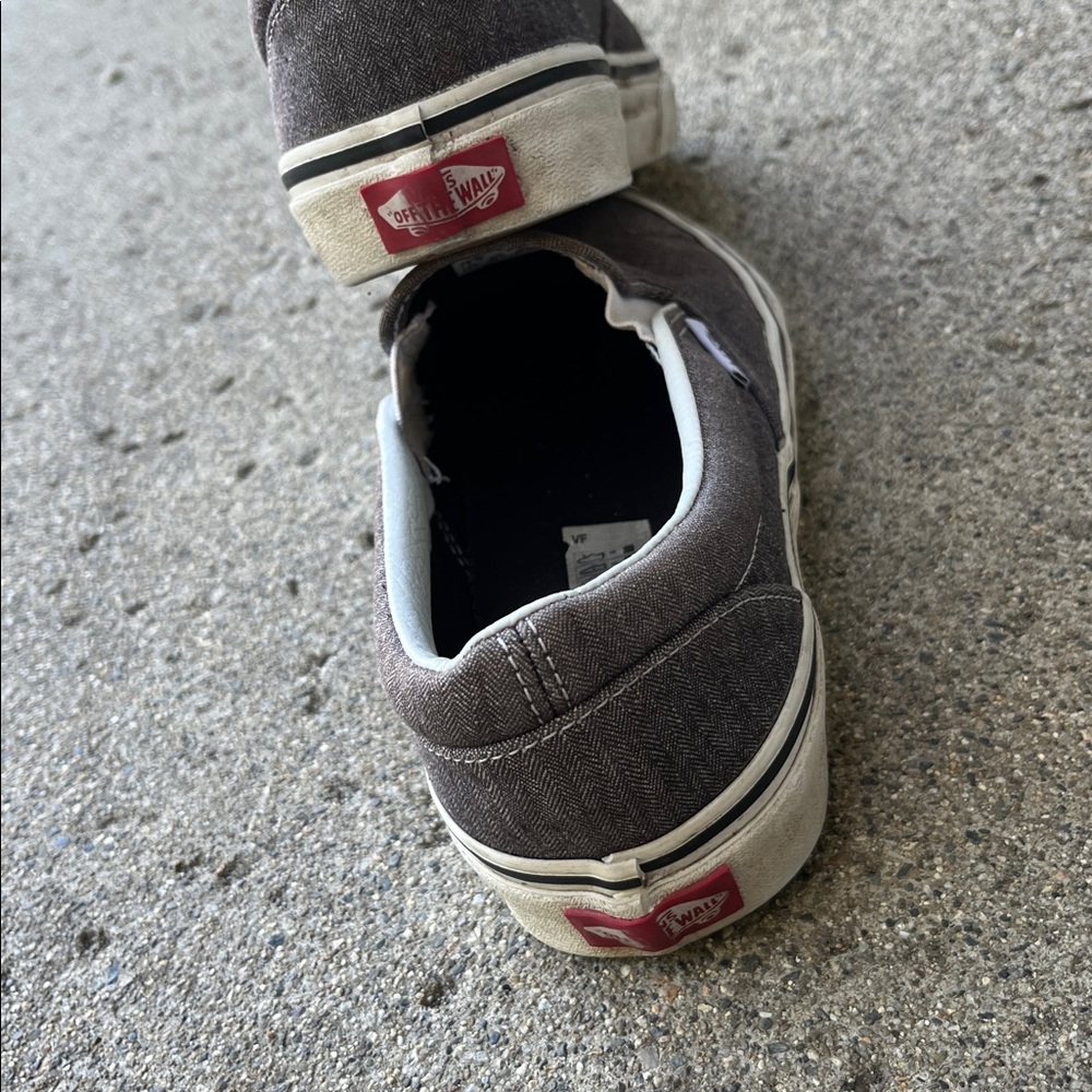 Vans Classic Gray and White Canvas Slip-Ons Size 8.5 Womens - Picture 7 of 9
